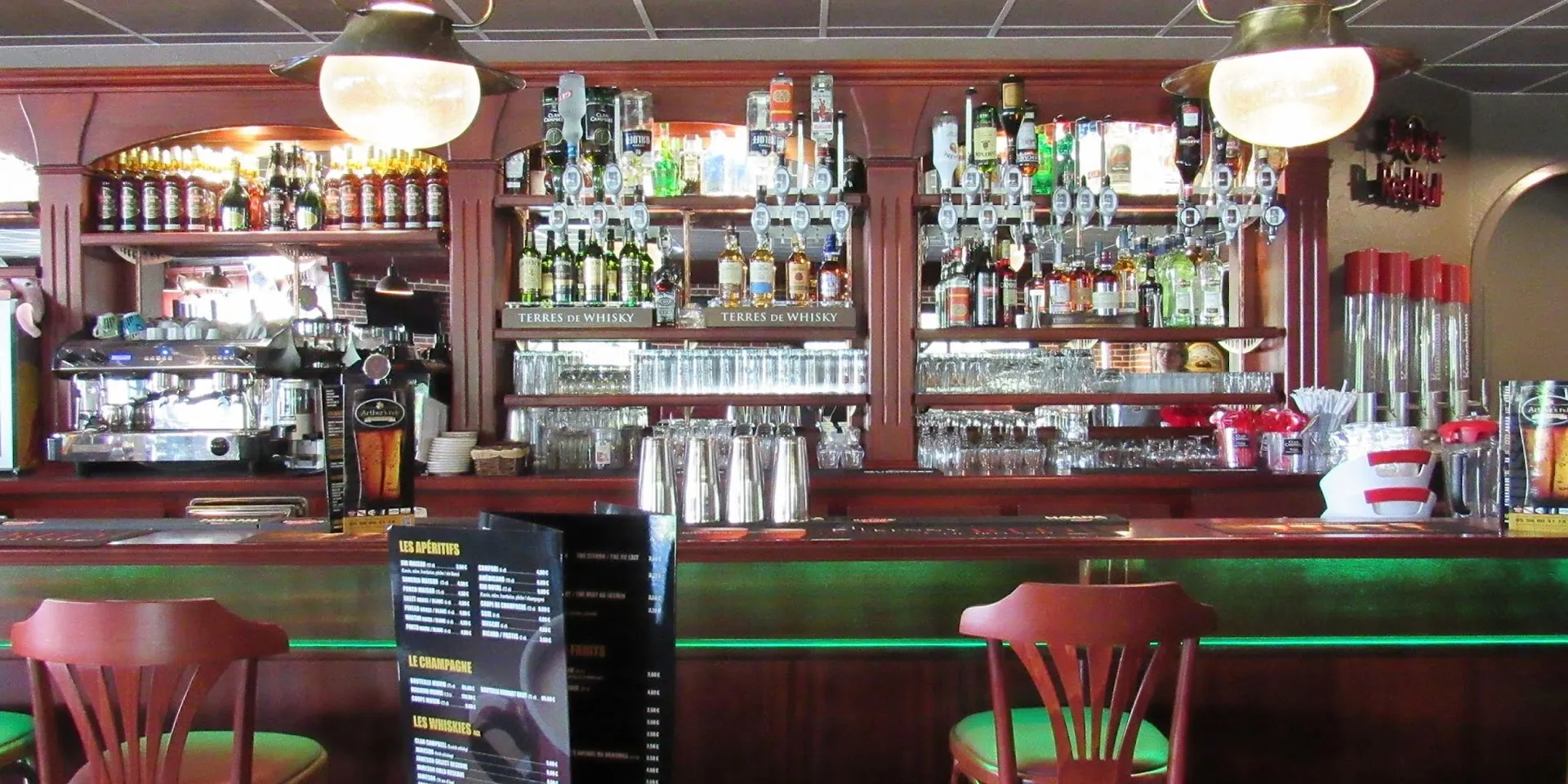 Arthurs Frenchies BBQ